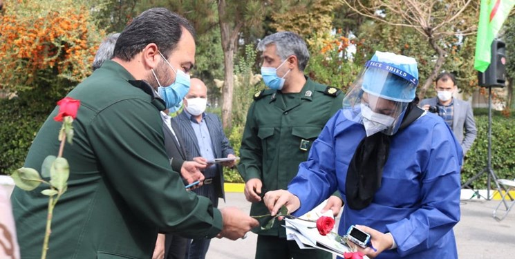 تجلیل از مدافعان سلامت در بیمارستان شهدای هفتم تیر
