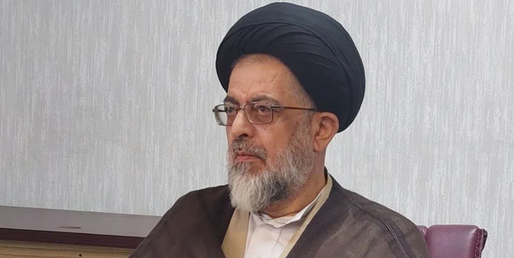 امام جمعه شهرری: وضعیت فرماندار ری هرچه سریع‌تر تعیین تکلیف شود