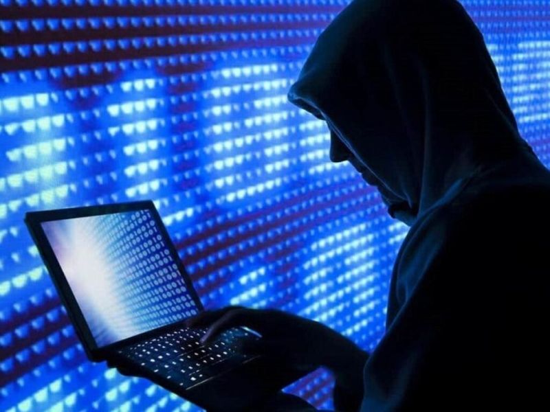 کلاهبرداری ۲۰ میلیارد ریالی با تعویض کارت‌های عابر بانک در ری