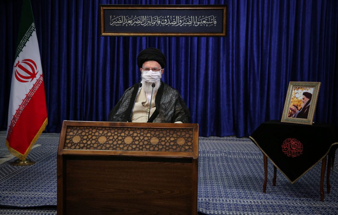 گذشت زمان‌ نخواهد توانست یاد ارجمند شهیدان عزیز را از خاطر ملت ایران بزداید