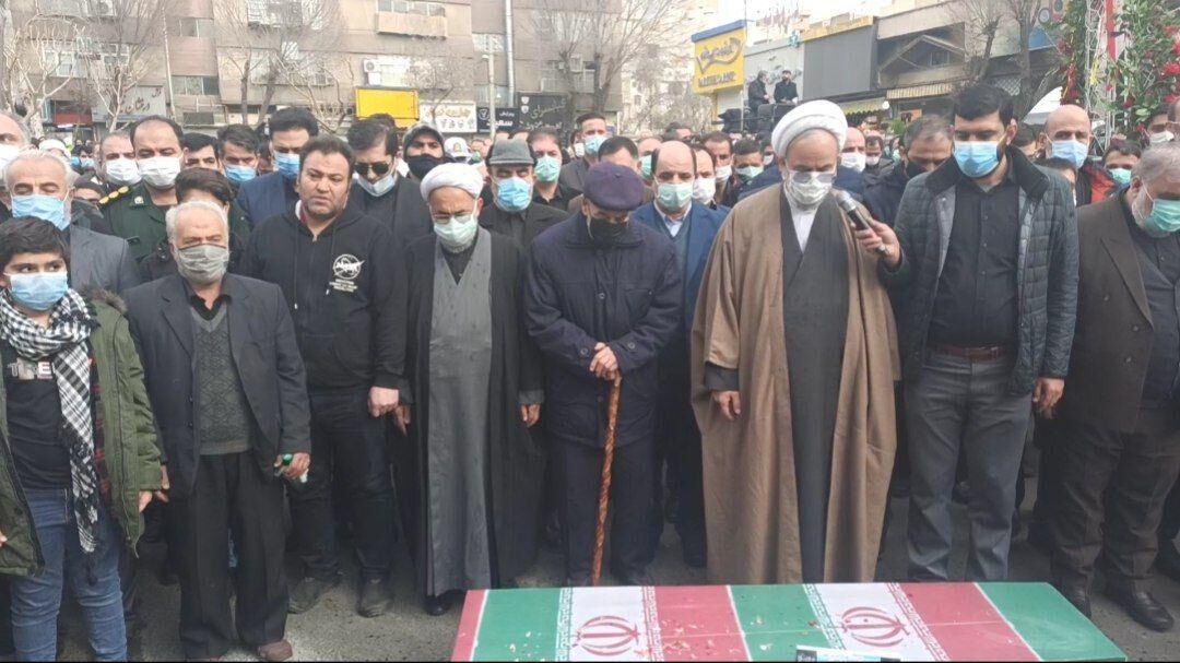پیکر شهید تازه تفحص شده در امامزاده عبدالله شهرری آرام گرفت