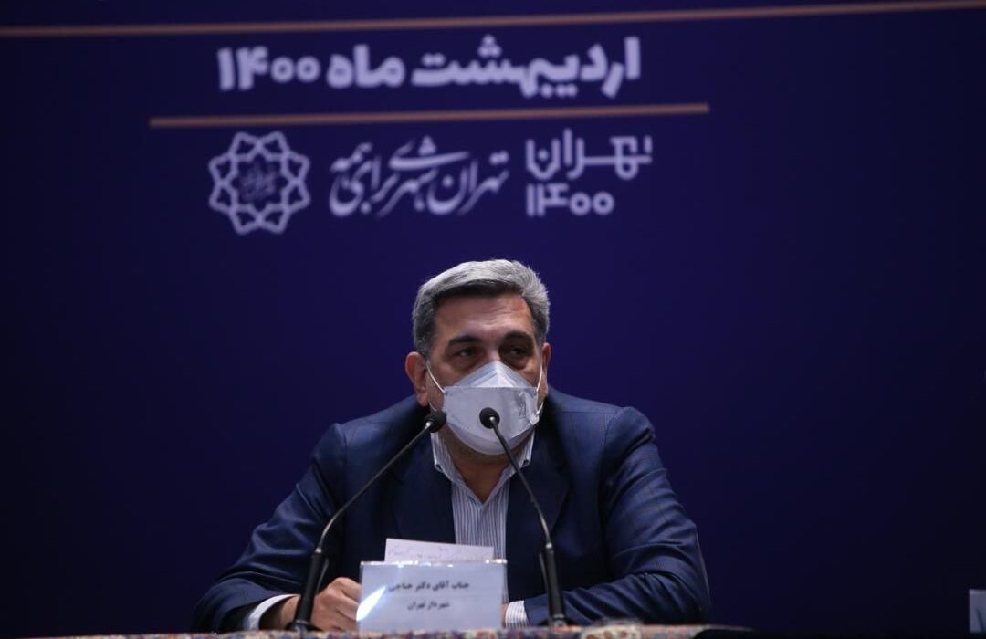 شهردار تهران: با ضاربان دستفروش شهرری برخورد شد