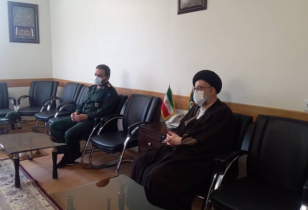 امام جمعه شهرستان ری: سپاه پاسداران در همه عرصه‌ها کنار مردم ایستاده است