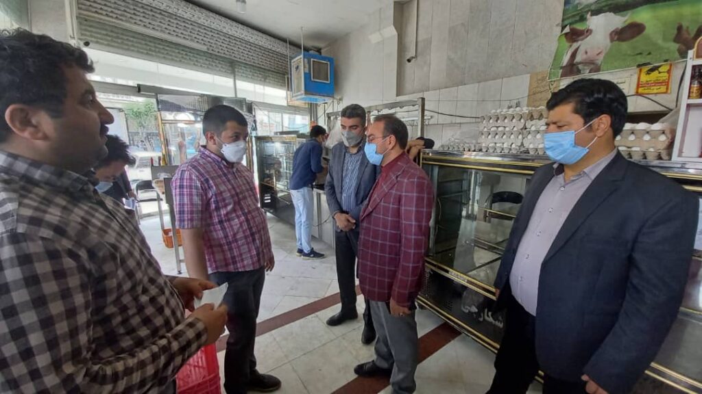 کشف ۷ تن مرغ قطعه‌بندی شده در باقرشهر/ مرغ‌های کشف شده با نرخ دولتی توزیع شد