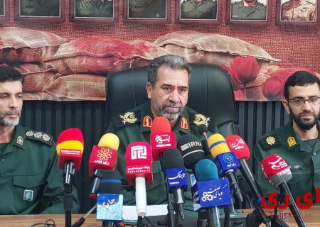 سردار ولی‌زاده: اصحاب رسانه در خط مقدم بیان حقیقت و استمرار فرهنگ دفاع مقدس هستند