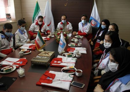 برگزاری مراسم تحلیف اعضای جوانان جمعیت هلال احمر شهرستان ری