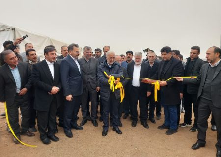 نیروگاه خورشیدی ۲۰ مگاواتی ری افتتاح شد