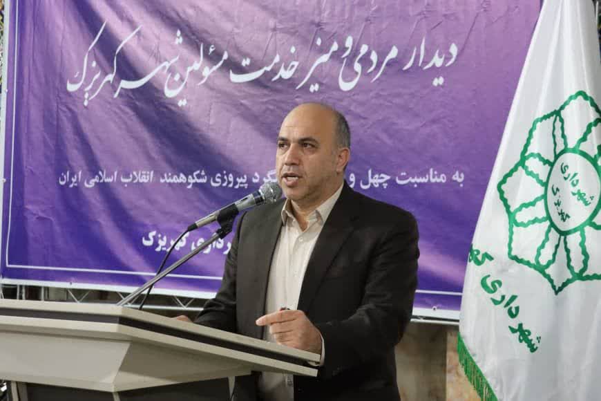 بزودی ۱۲ دستگاه خودروی ون به ناوگان حمل‌ونقل عمومی شهر کهریزک اضافه می شود